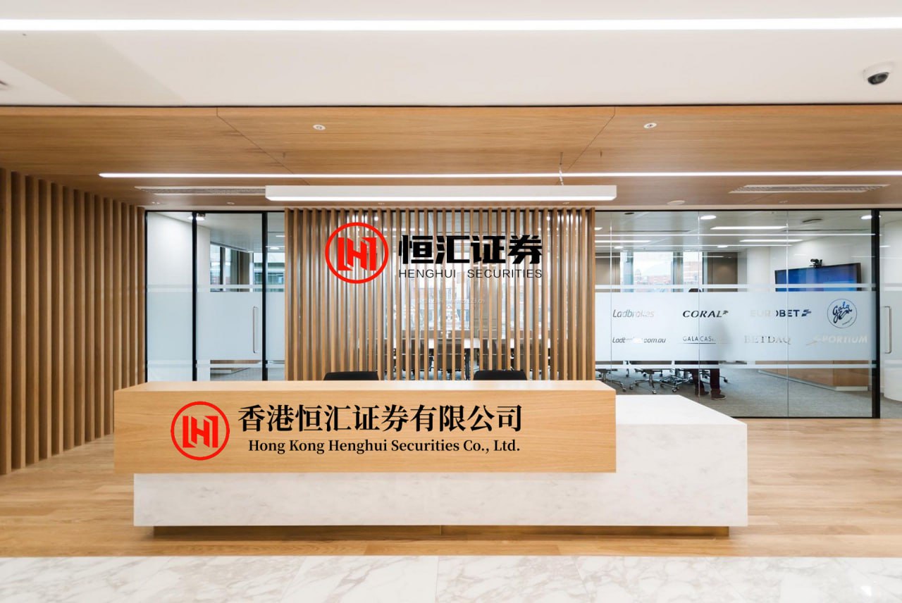 大咖配资 3月19日财经早餐：美联储维稳利率，金价下挫决战4800关口，供应中断风险急剧升级，油价上涨近3%